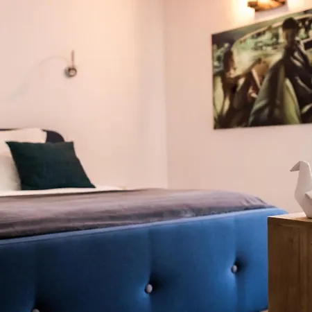 La Mecanique Des Freres Bonano Hotel *